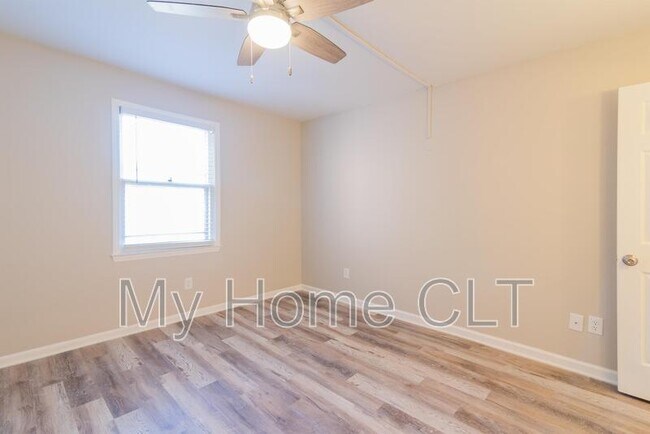 Building Photo - 116 Briarcliff Dr