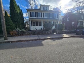 Building Photo - 19 Downer St