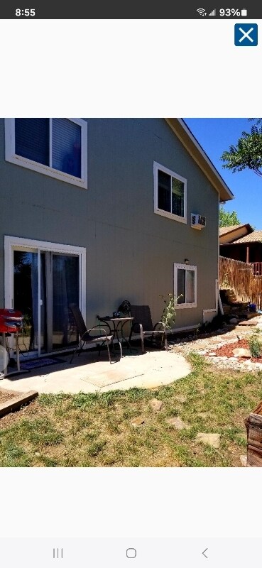 Building Photo - 937 Columbine Ave