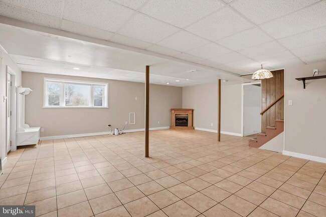 Building Photo - 110 Carroll Rd