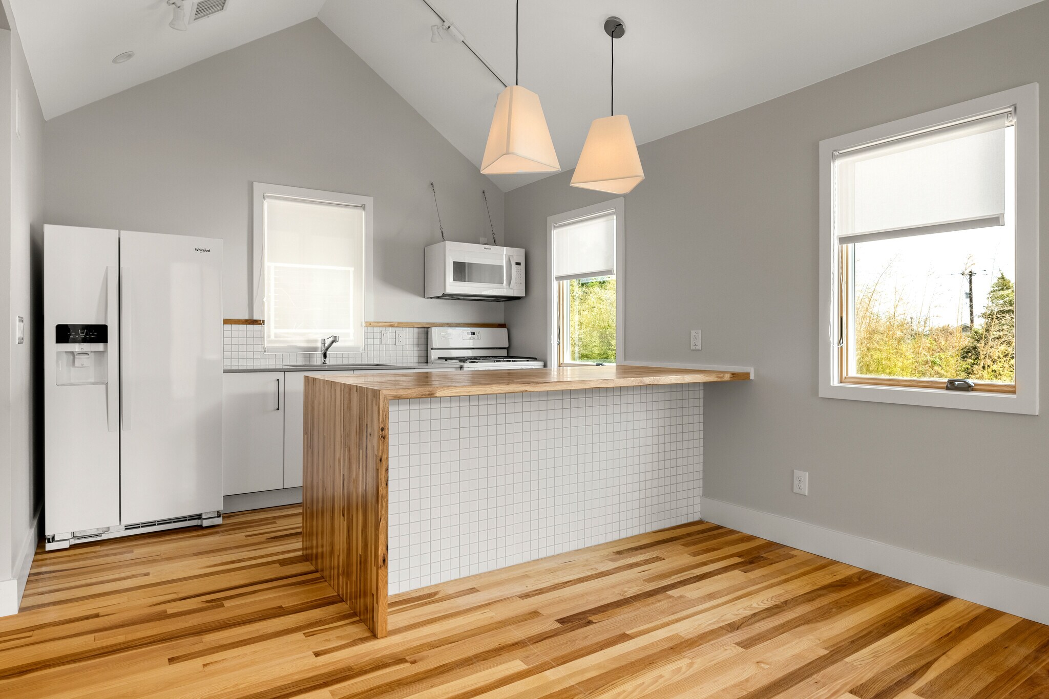 Building Photo - 126 Boston St