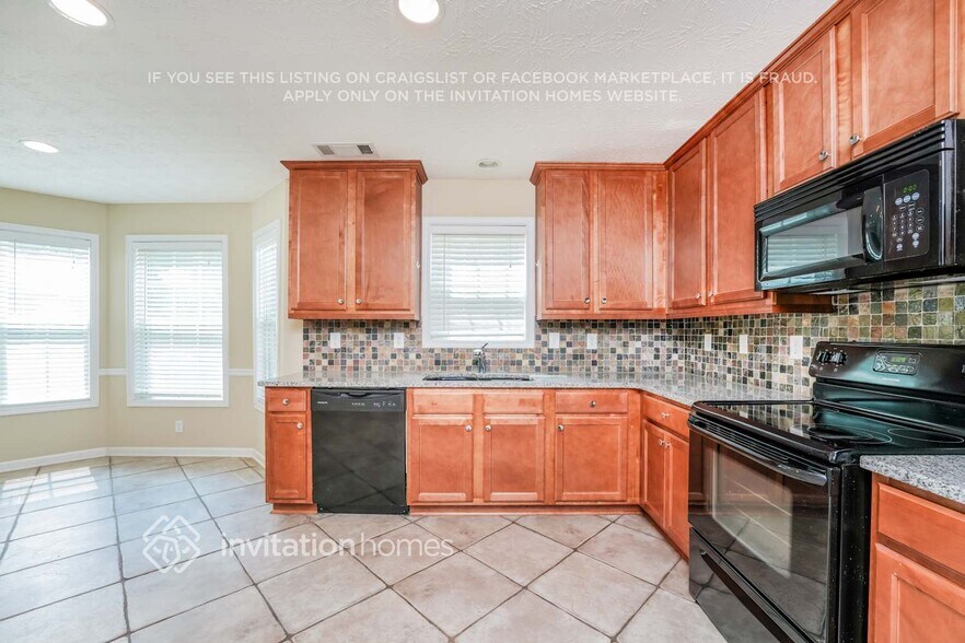 Building Photo - 3144 Oak Ridge Ln