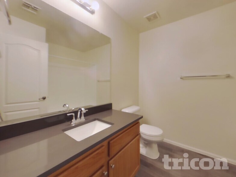 Building Photo - 29165 N Pyrite Ln