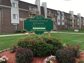 Building Photo - Briarwood Grand Apartments