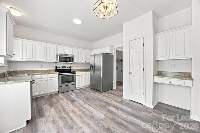 Building Photo - 1748 Chinchester Ln