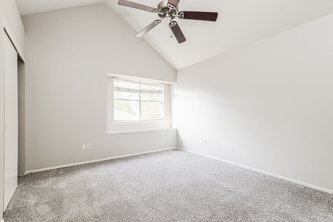 Building Photo - 9154 Autumn Harvest Dr