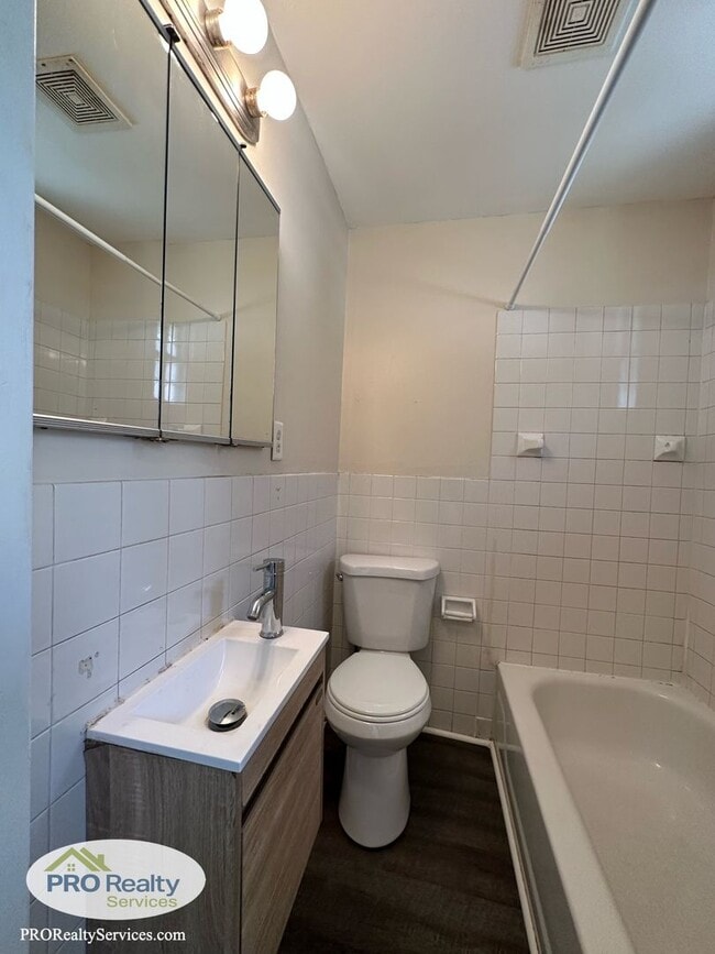 Building Photo - 761-763 Blair Ave