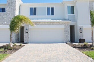 Building Photo - newly constructed 3-bedroom, 2.5-bath home