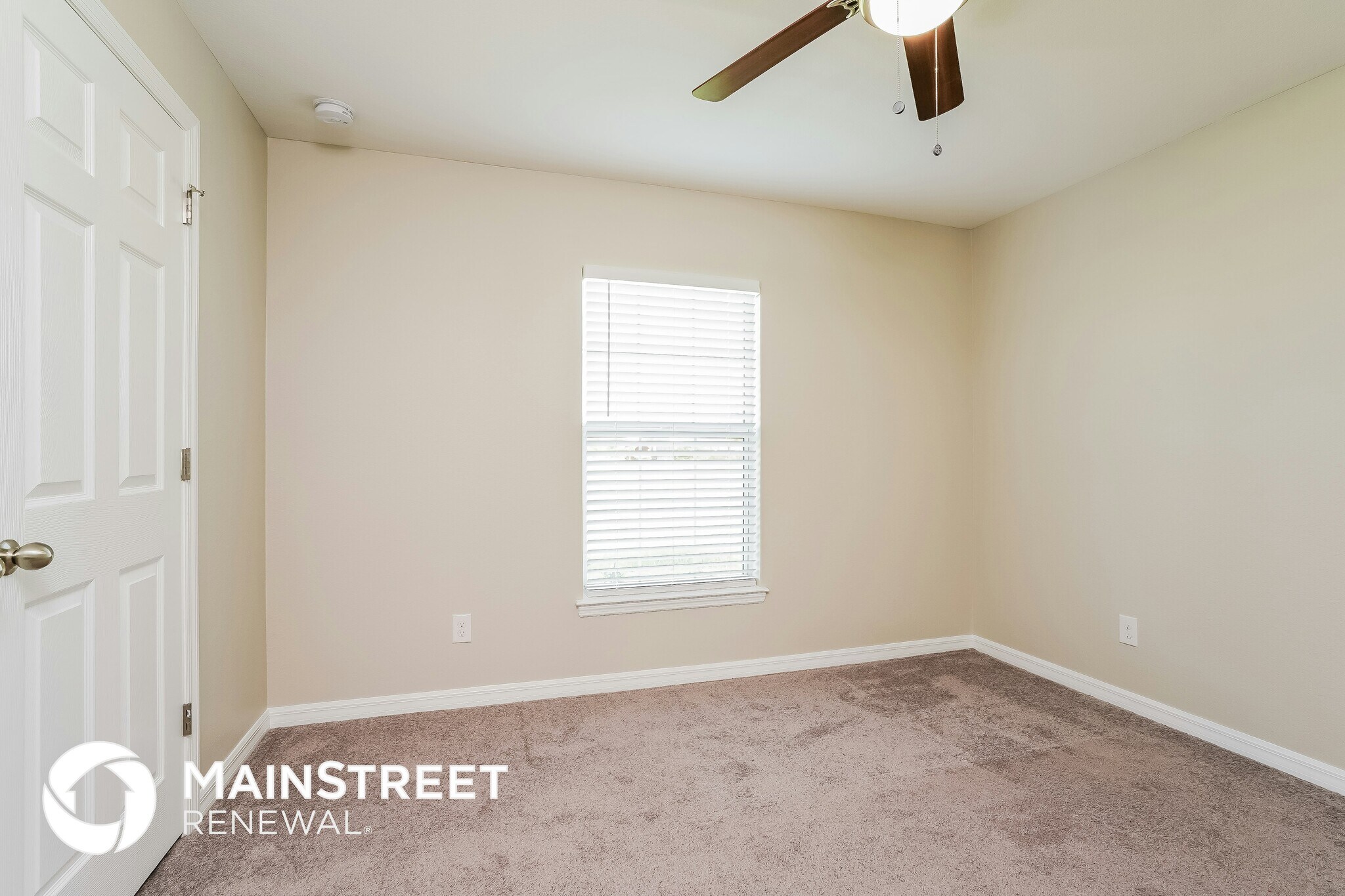 Building Photo - 2141 NW 18th Pl