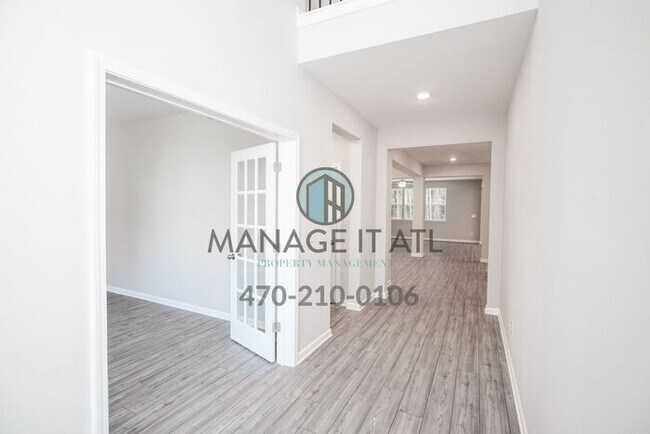 Building Photo - 4 Bedroom House in Hoschton over 3,700 sqft!