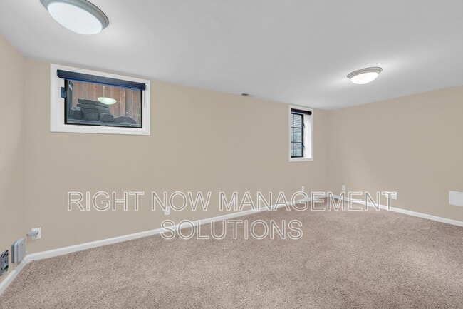 Building Photo - 1718 N 21st St