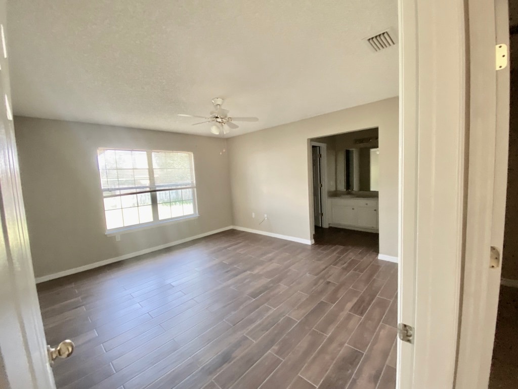 Building Photo - 921 Shenandoah Ave