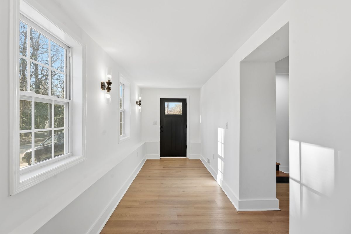 Building Photo - 167 Rockmart Dr SW