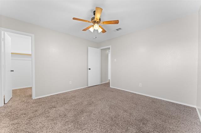 Building Photo - 302 Terrace Dr
