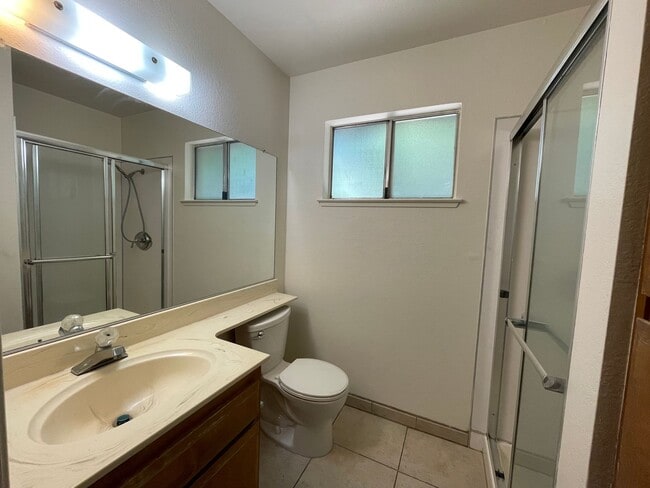 Building Photo - 4830 Suncrest Way