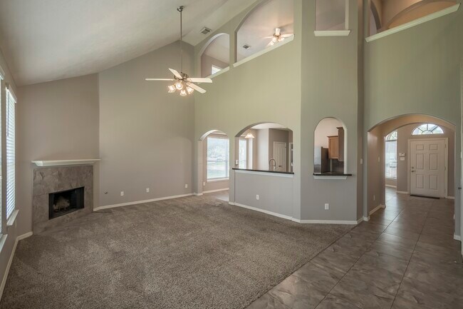 Building Photo - 21902 Silverfield Park Ln