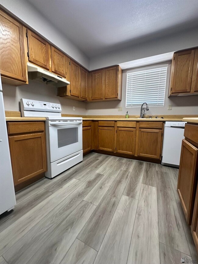 Building Photo - 4657 W 21st Ln