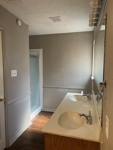 Building Photo - 1109 Brittany Dr