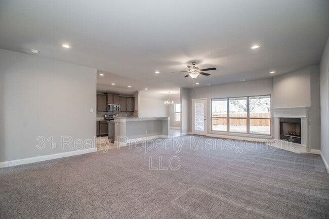 Building Photo - 1810 Quail Hollow