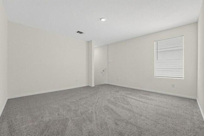 Building Photo - 511 Jones Bch Ln