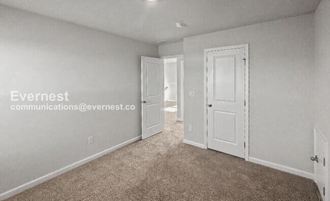 Building Photo - 8155 Huspa Ave