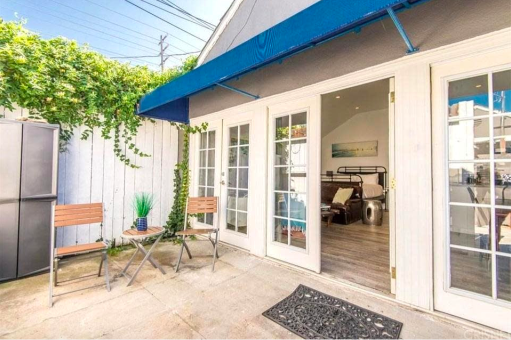 Private patio entrance - 807 N Curson Ave