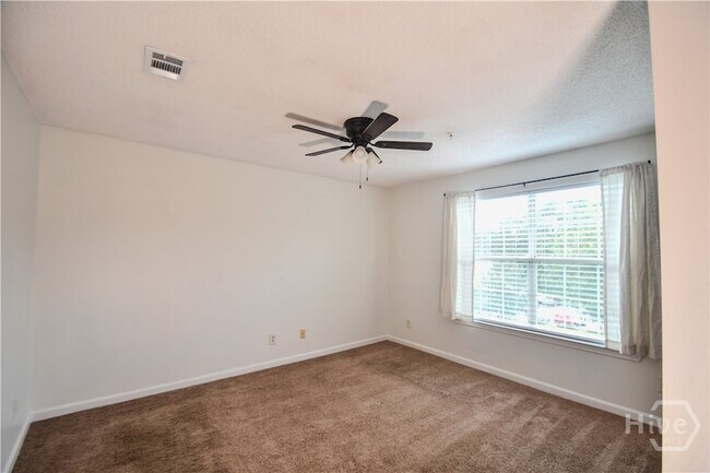 Building Photo - 5301 Walden Park Dr