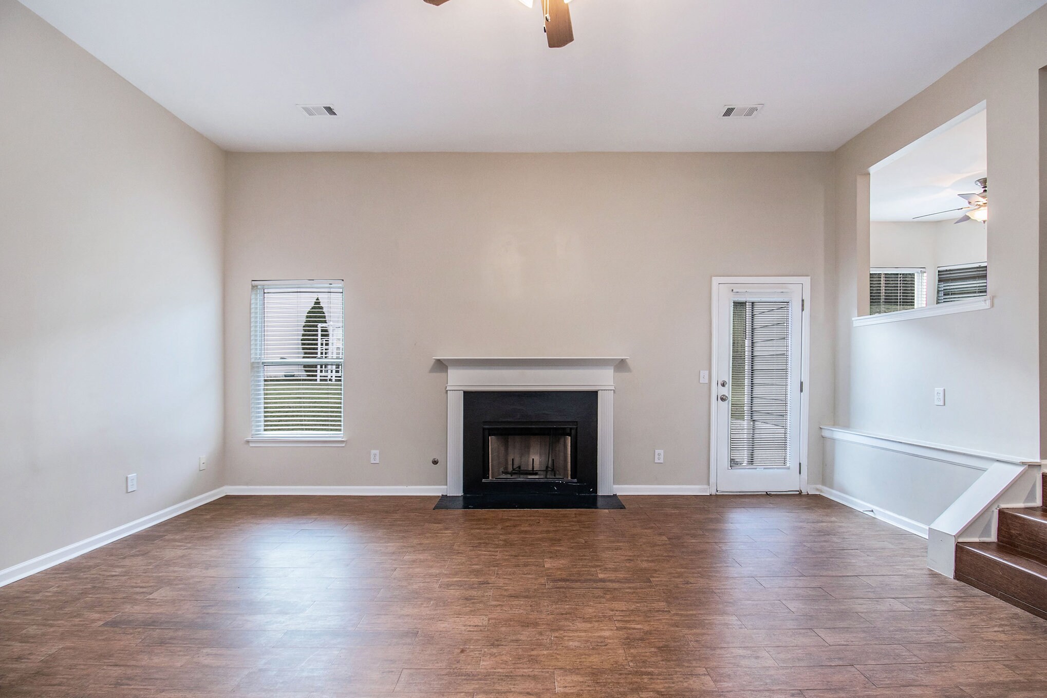 Building Photo - 395 Sugarberry Ln
