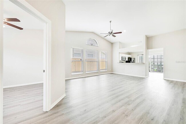 Building Photo - 5148 Coddington St