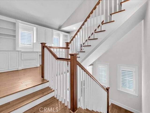 Building Photo - 8045 Zuma Dr