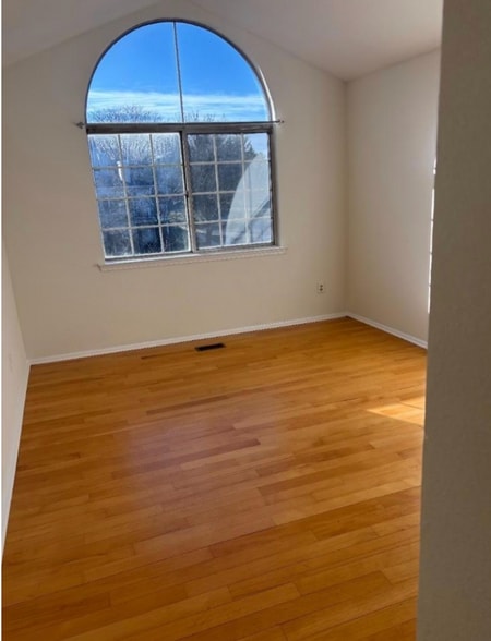 Building Photo - 46 Wescott Rd