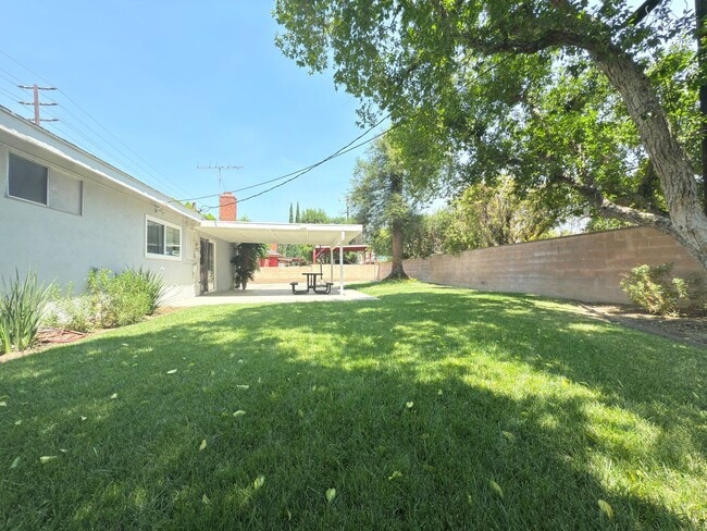 Building Photo - 9630 Wilbur Ave