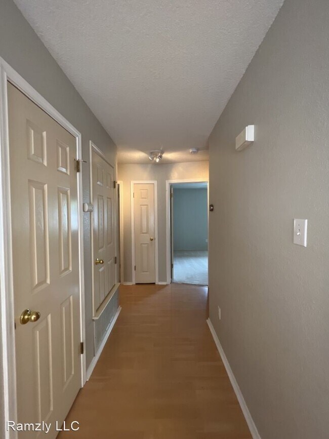 Building Photo - 3 br, 2 bath House - 3409 Ruby Red Drive