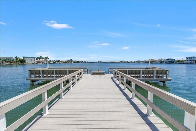 Building Photo - 5575 Gulf Blvd