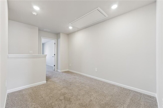 Building Photo - 4237 Tin Hare Ln