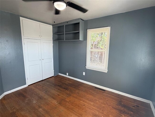 Building Photo - 3929 NW 32nd St