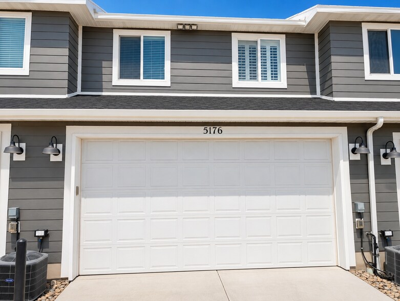 Building Photo - 5176 W Aria Ct