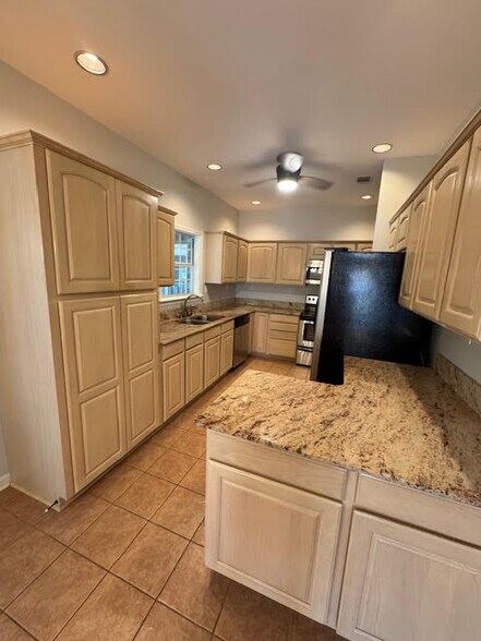 Building Photo - 89346 Diamondhead Dr E