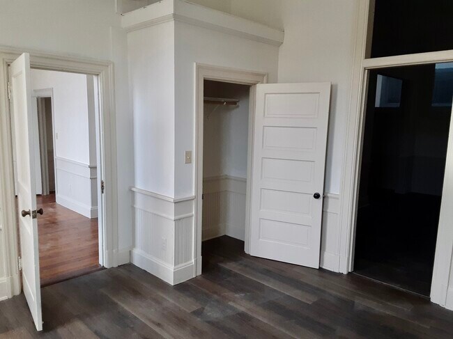 bedroom - 511 Gloucester St