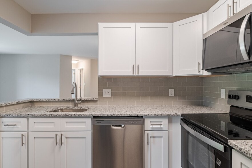Building Photo - Northampton Apartment Homes