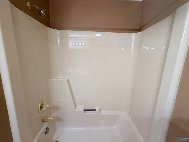 Building Photo - 248 W Lake Cir