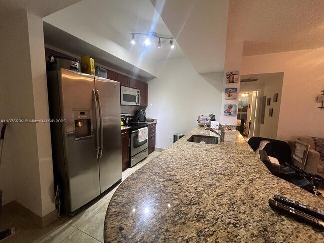 Building Photo - 7280 SW 90th St
