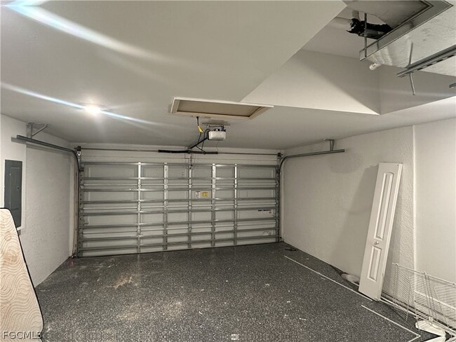 Building Photo - 136 Francis Ave