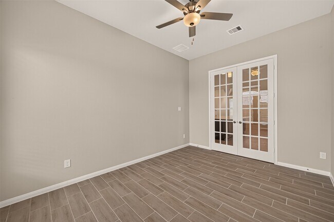 Building Photo - 27003 Estella Mdw Ln
