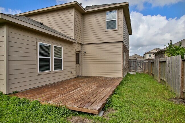 Building Photo - 2209 Onyx Ct