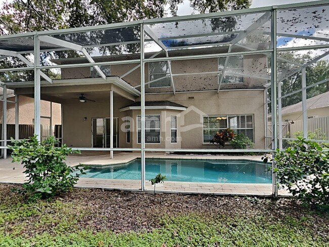 Building Photo - 17756 Oak Bridge St