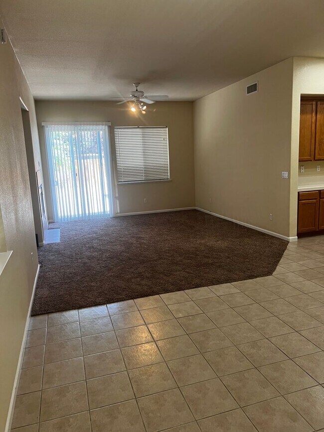 Building Photo - 3726 Deutz Dr