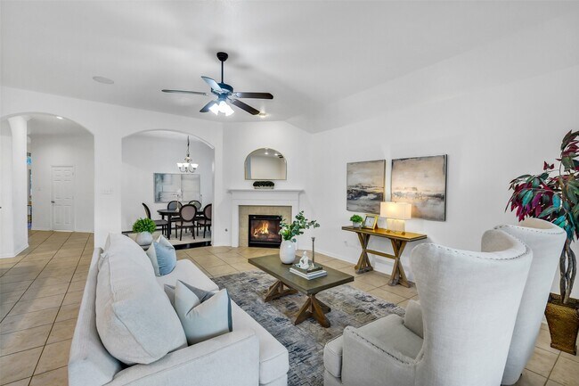 Building Photo - 7014 Spruce View Ct