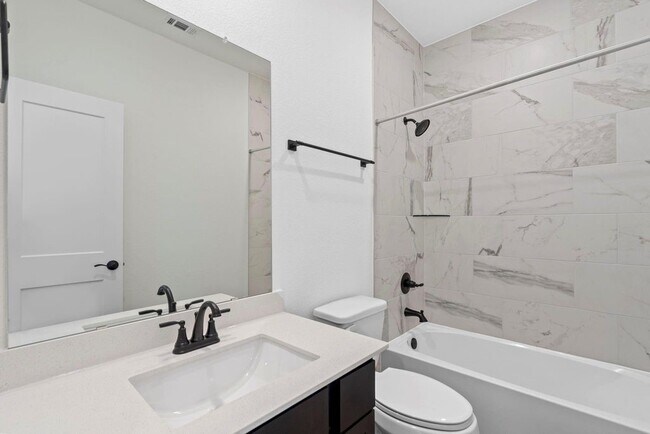 Building Photo - 1310 Shaded Rock Dr