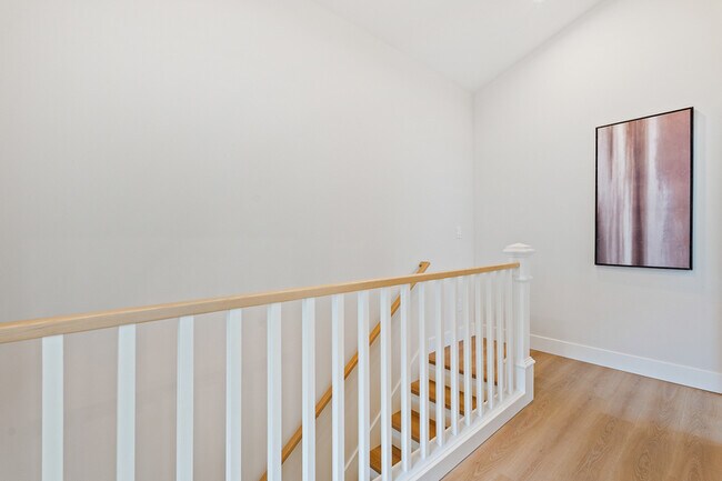 Building Photo - 4144 3rd Ave NW
